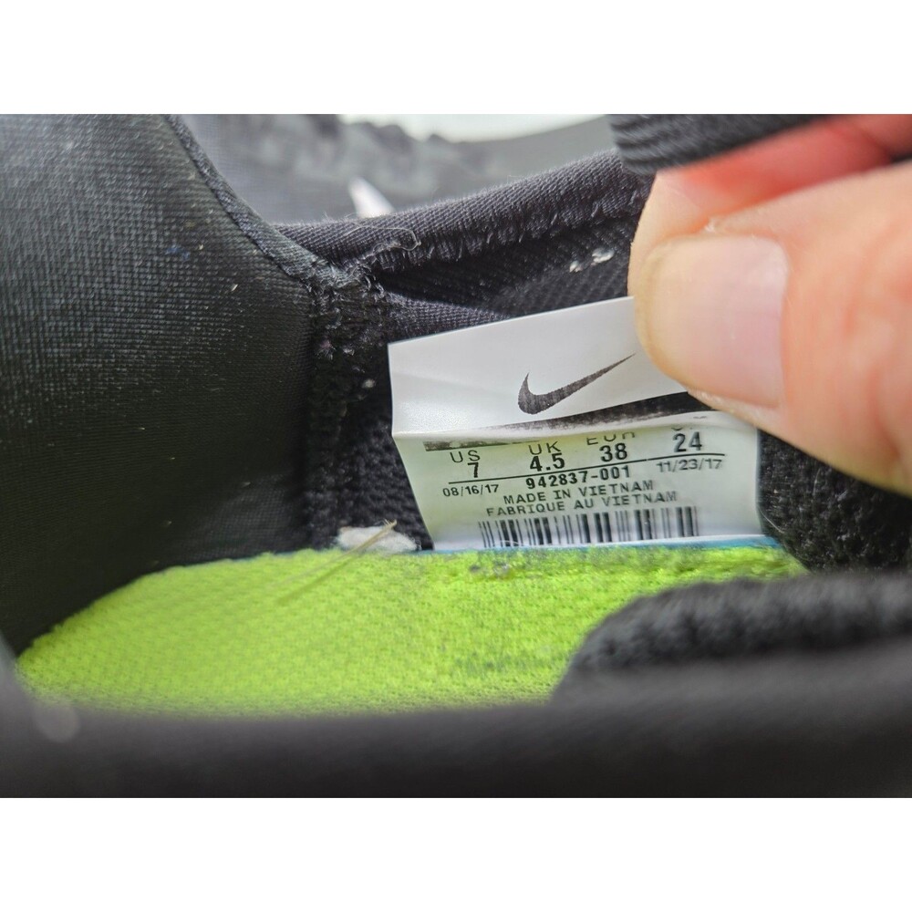 Nike Free RN 2018 Shoes Women's 7 Black Road Running Athletic Minimal Sneakers - Picture 8 of 9